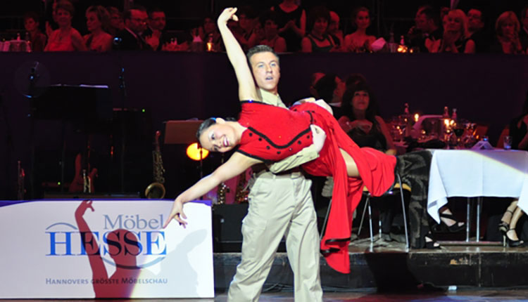 <i>Deutsche Meisterschaft 2012</i><span>der Professionals Kür Standard in Hannover</span>