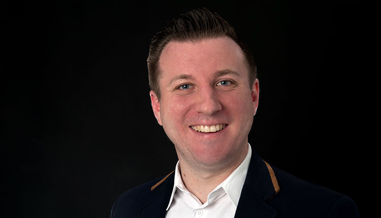 <i>Moderator</i><span>Torsten Schröder</span>